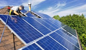 Service d'installation de photovoltaïque et tuiles photovoltaïques à Haspres